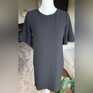 LOFT Size 0 Black Shift Dress With Short Flutter Sleeves